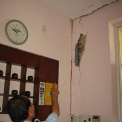 Sửa chữa nứt trần nhà
